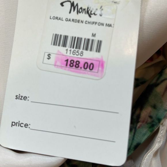 Karlie Halter Floral Maxi Dress - Picture 5 of 6